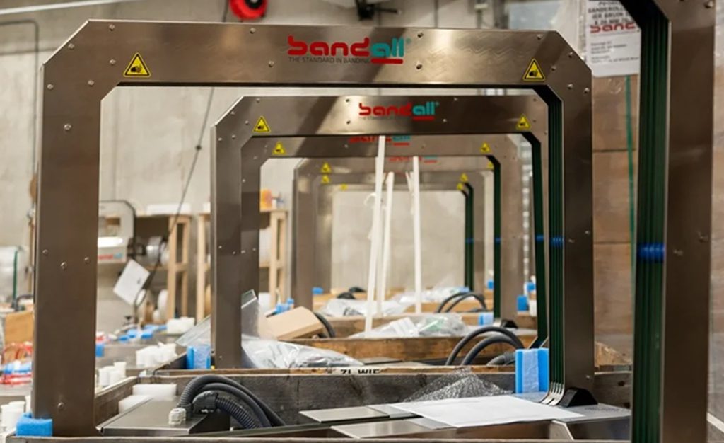 Customization and pioneering