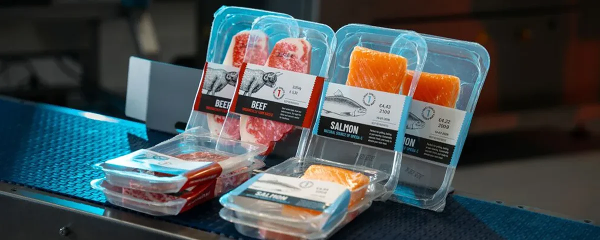 Band labels — printed band acting as the label on a chilled pack